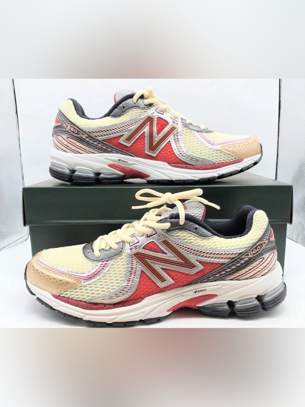 New Balance 860v2 Aime Leon Dore Red ALD 9 New In Box w/ Extra Laces & Dust Bag